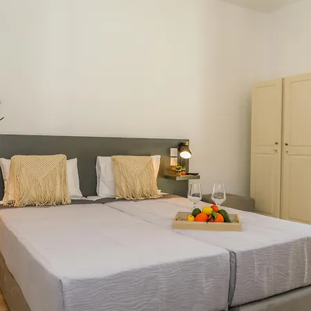 La Fleur Lägenhetshotell 4*