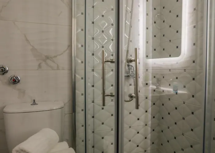 Lägenhetshotell La Fleur 4*