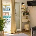 La Fleur 公寓式酒店 斯基亚索斯镇