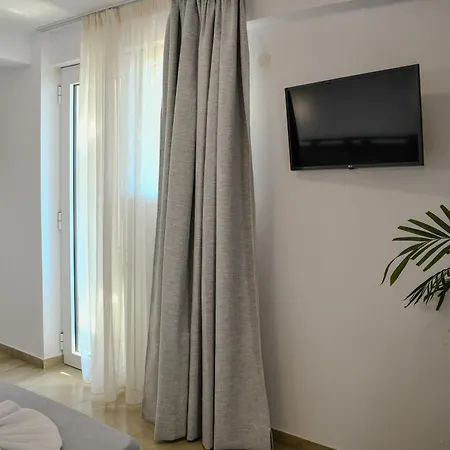 Hotel de apartamente La Fleur 4*