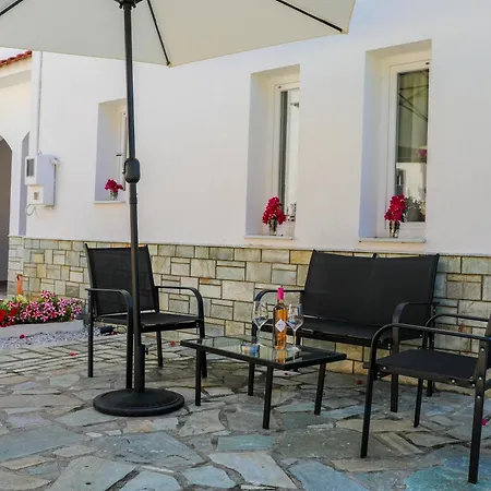 Lägenhetshotell La Fleur 3*