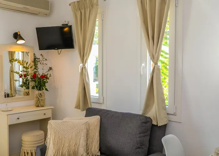 La Fleur Aparthotel 3*